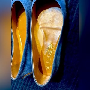 Tod’s Tassel Suede Ballet Blue Tassel Flats 38